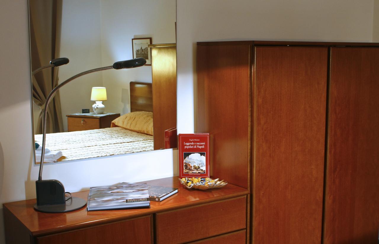B&B Galileo Naples Extérieur photo
